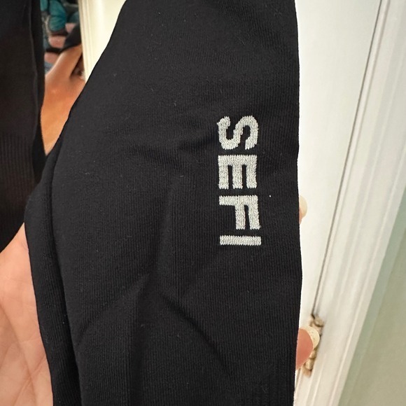 SEFI Timeless Ribbed Long Sleeve Top - Jet Black - Picture 3 of 7